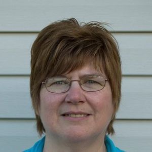 Meet your Posher, Denise